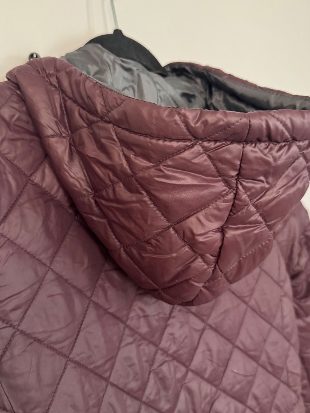 New Balance Women's Puffer Quilted Style Tech Hooded Zip Up Jacket Sz S NWT - Picture 11 of 12